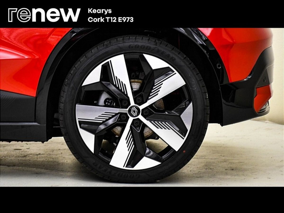 2024 Renault Megane E-Tech Techno EV60 220hp €29,900