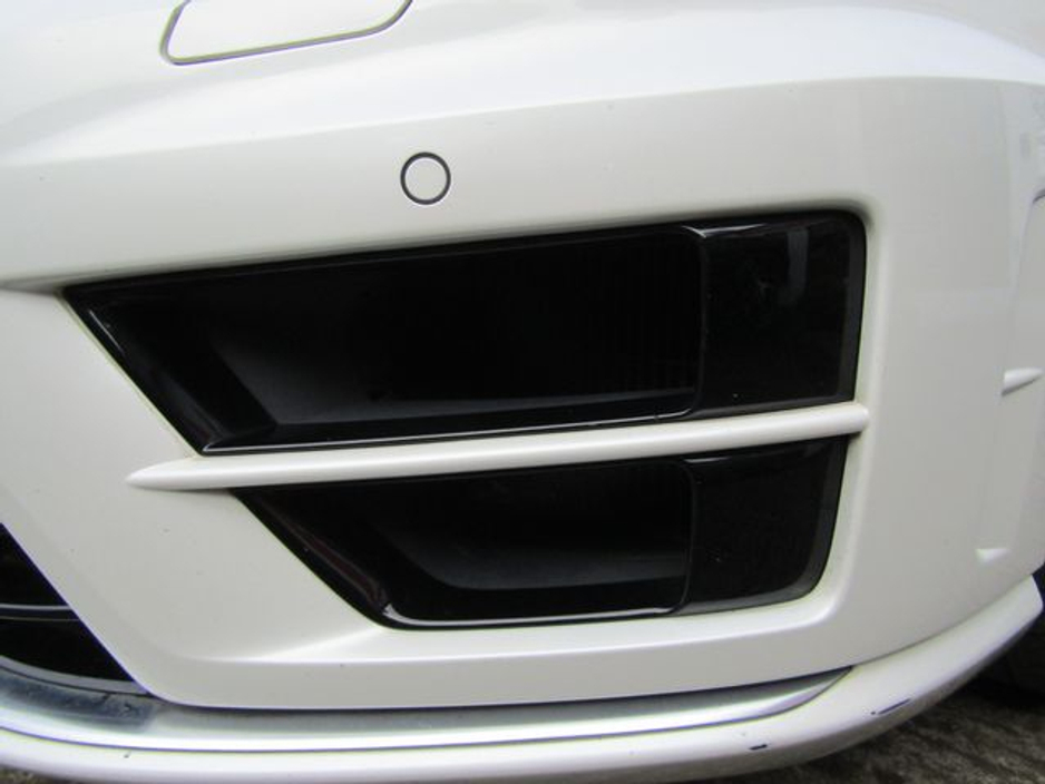 2015 Volkswagen Golf GOLF R ESTATE AWD 5DR Auto €21,950