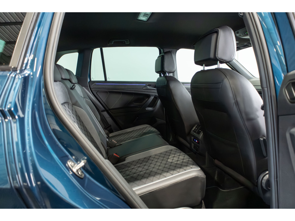 2023 Volkswagen Tiguan 1.4 TSI PHEV 245HP R-Line DSG €37,950