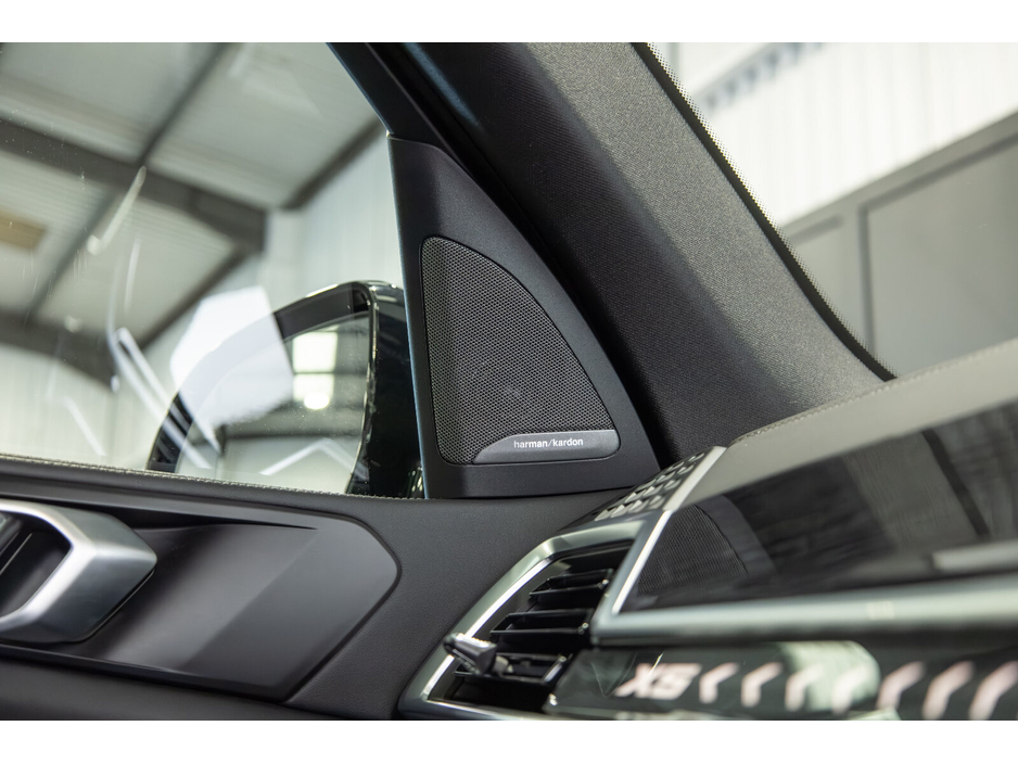 2024 BMW X5 xDrive45e M Sport €89,950