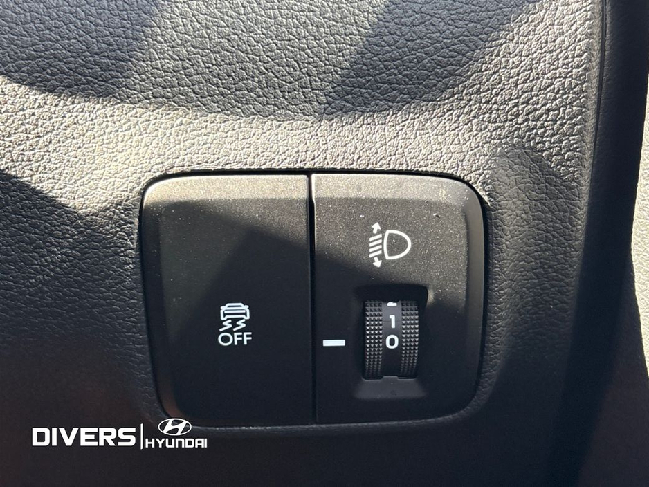 2026 Hyundai i10 - image 17