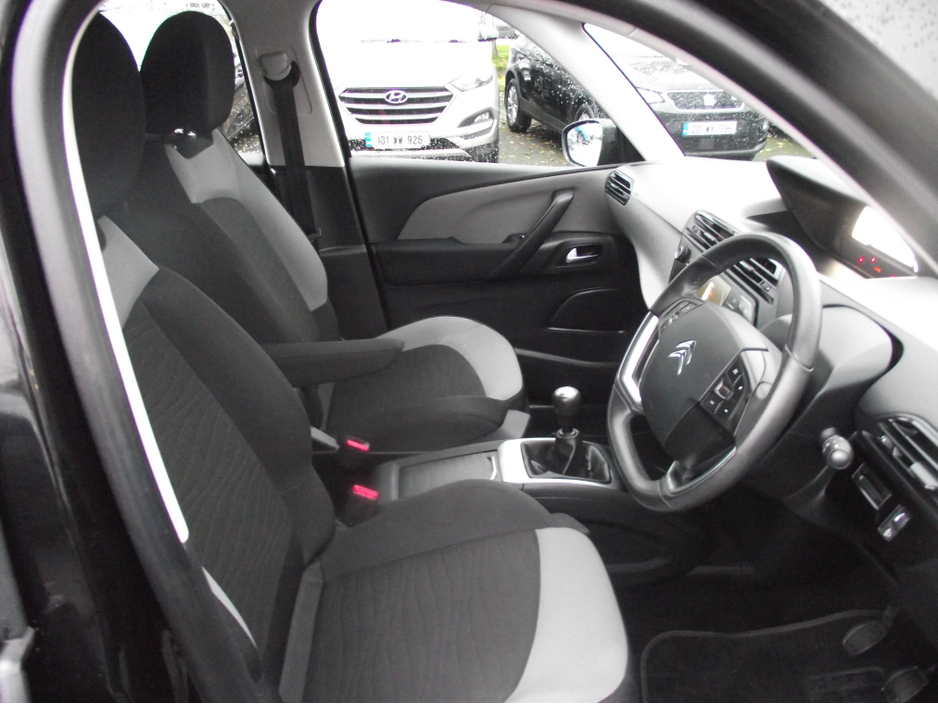 2016 Citroen Grand C4 Picasso - image 7