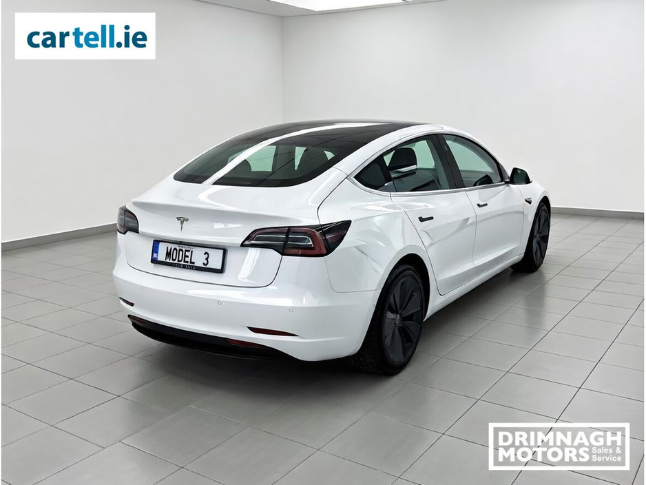 2020 Tesla Model 3 - image 6