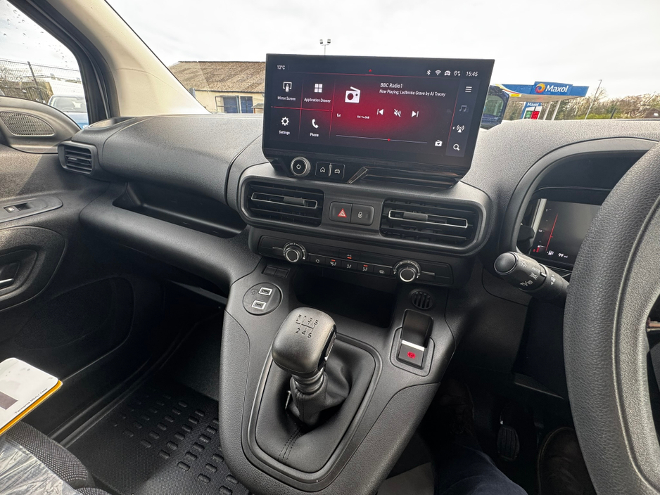 2026 Opel Combo - image 18