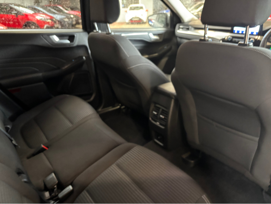 2023 Ford Kuga TITANIUM 2.5 PHEV 225 S6.2 €23,499