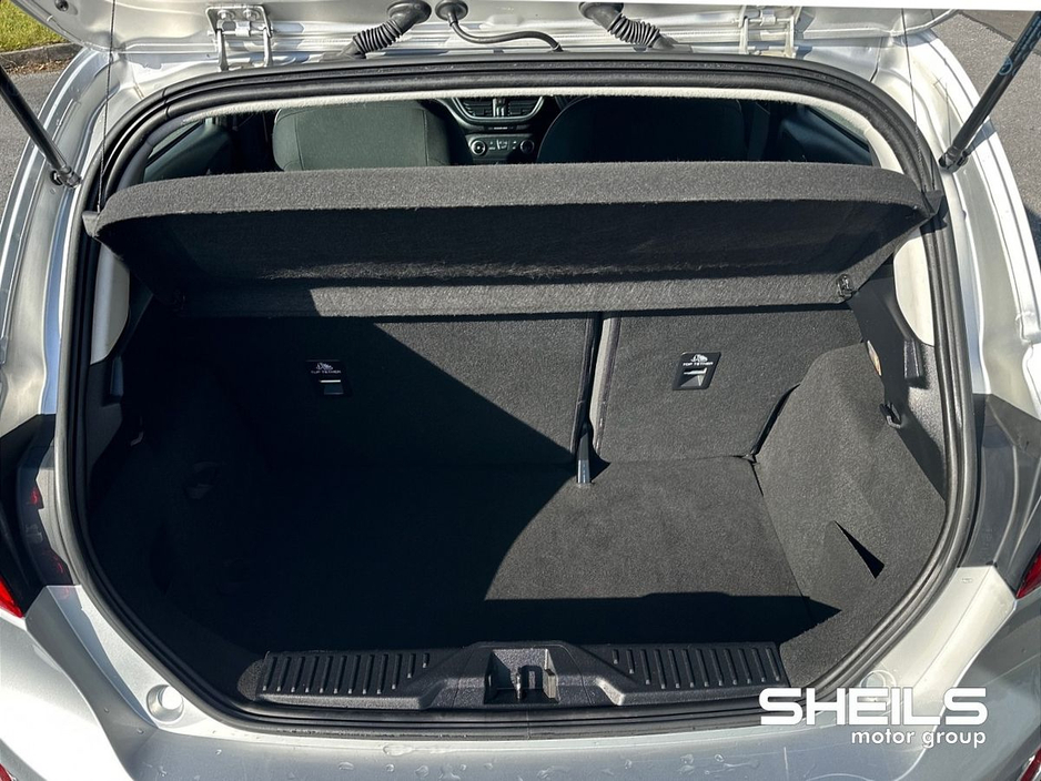 2018 Ford Fiesta - image 9