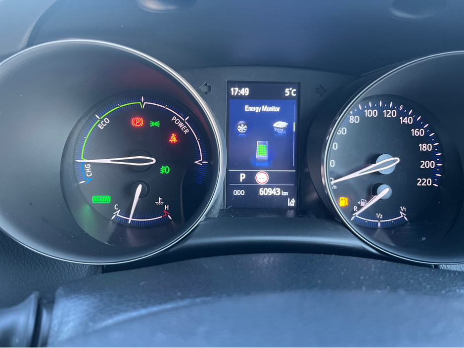 2021 Toyota C-HR - image 13