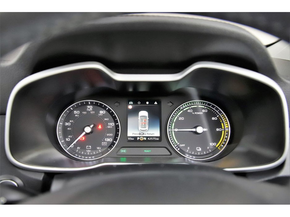 2021 MG ZS - image 17