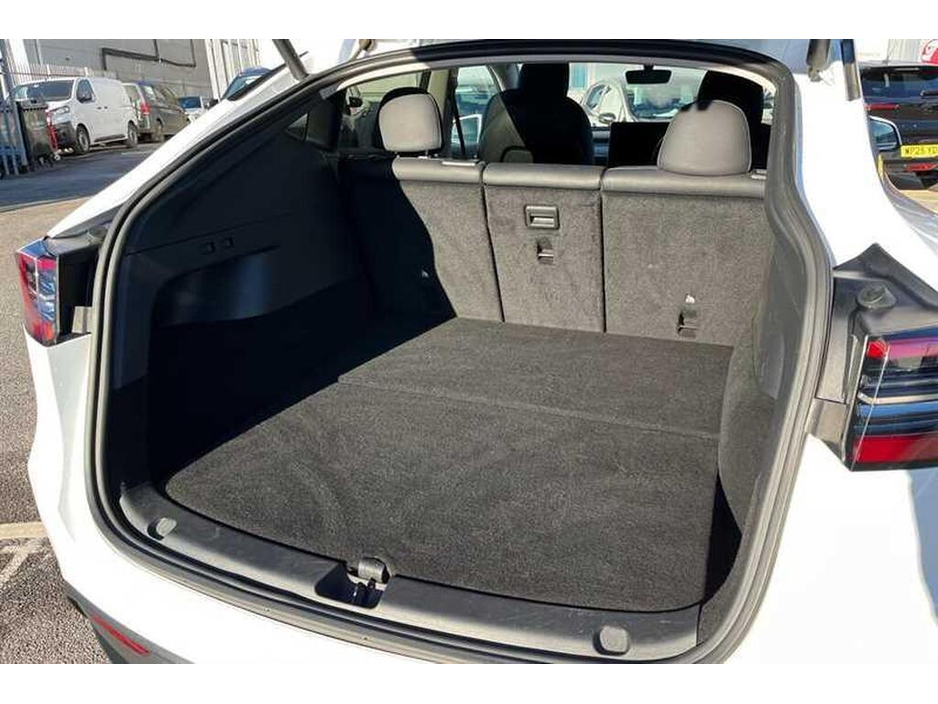 2022 Tesla Model Y Y RWD 420 €28,950