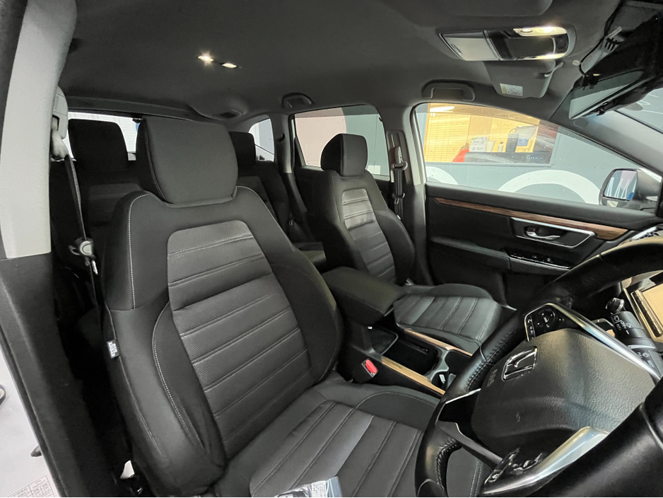 2019 Honda CR-V - image 11