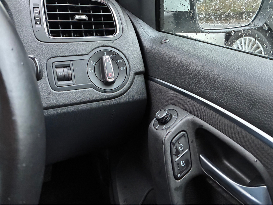 2014 Volkswagen Polo 1.2i TSI Petrol Automatic Comfortline €11,500