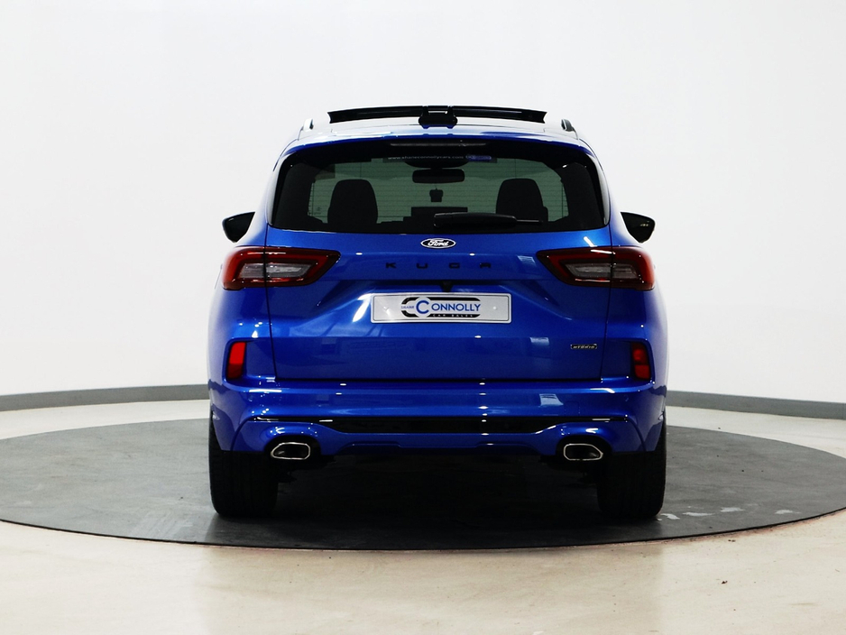 2025 Ford Kuga - image 4