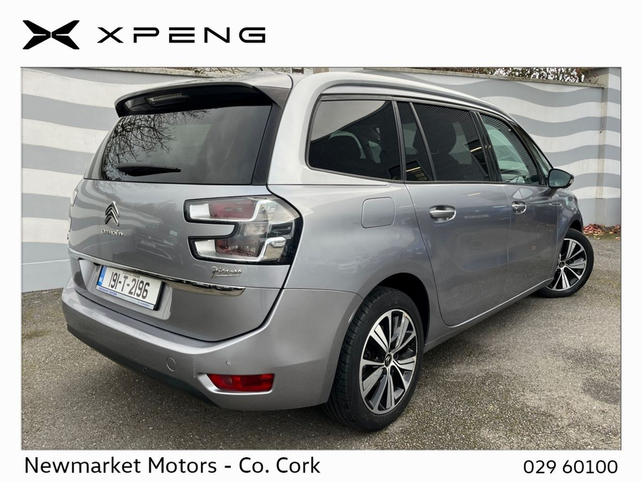 2019 Citroen C4 Picasso - image 3