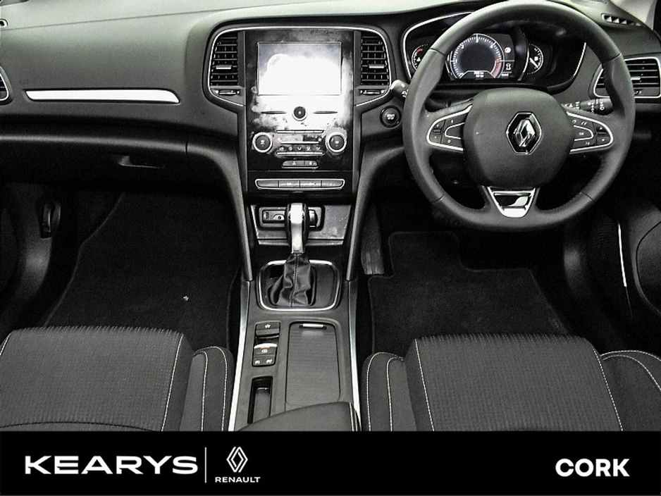 2020 Renault Megane - image 4
