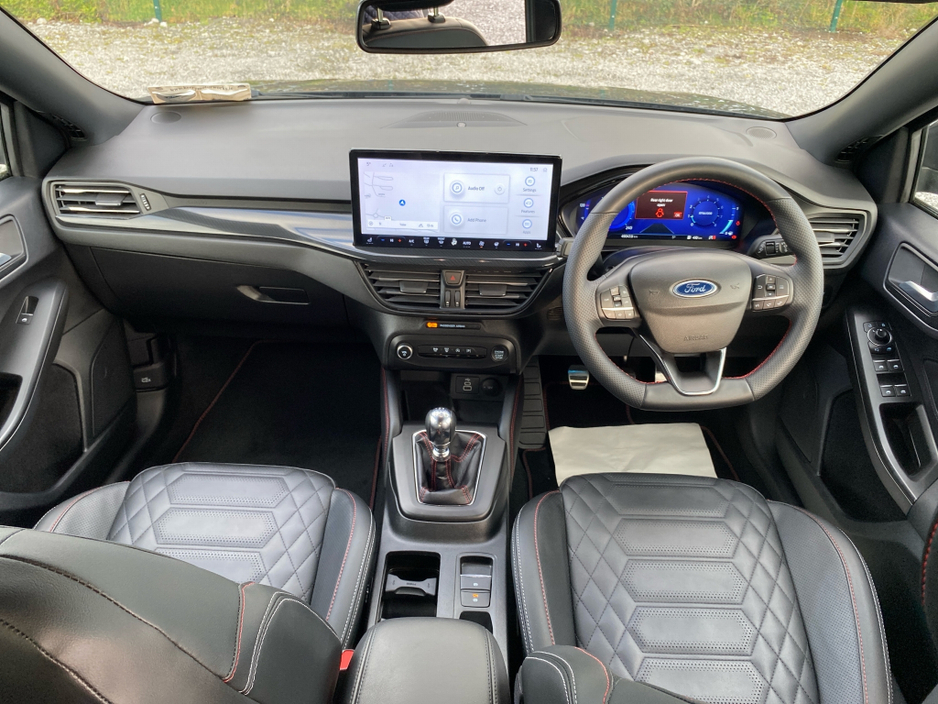 2023 Ford Focus ST-Line X 1.0 MHEV 125BHP... Full leather