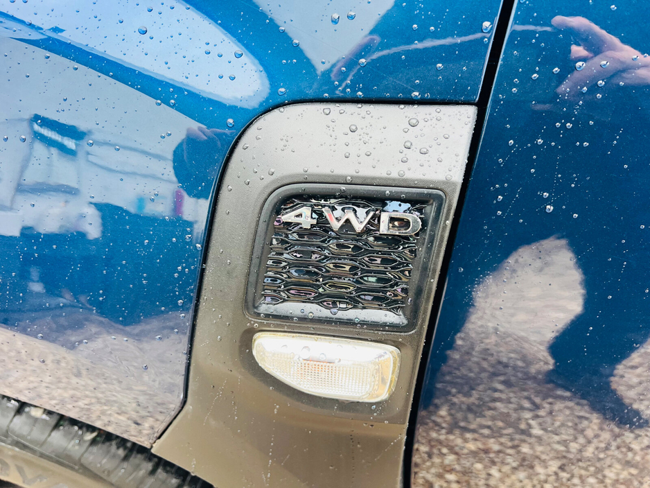 2019 Dacia Duster - image 11