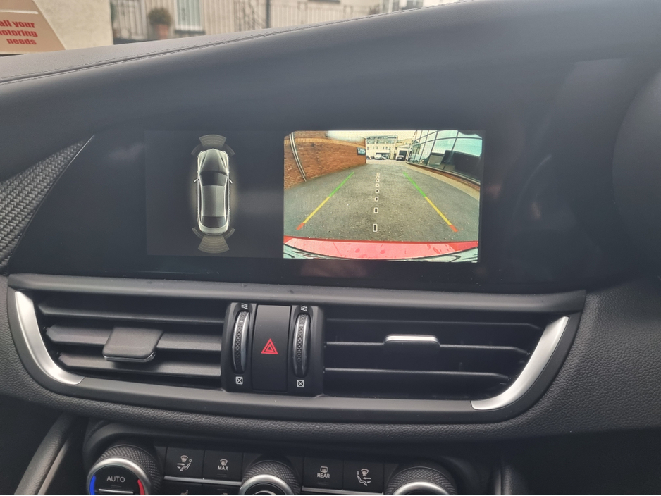 2025 Alfa Romeo Giulia V6 BI-TURBO QUADRIFOGLIO