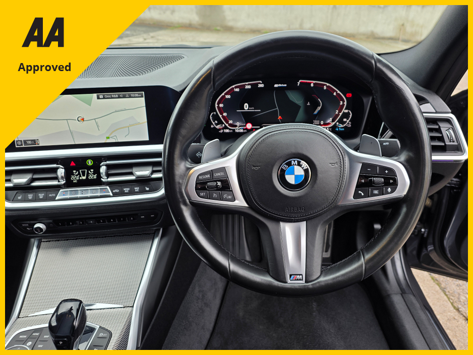 2020 BMW 3 Series - image 18