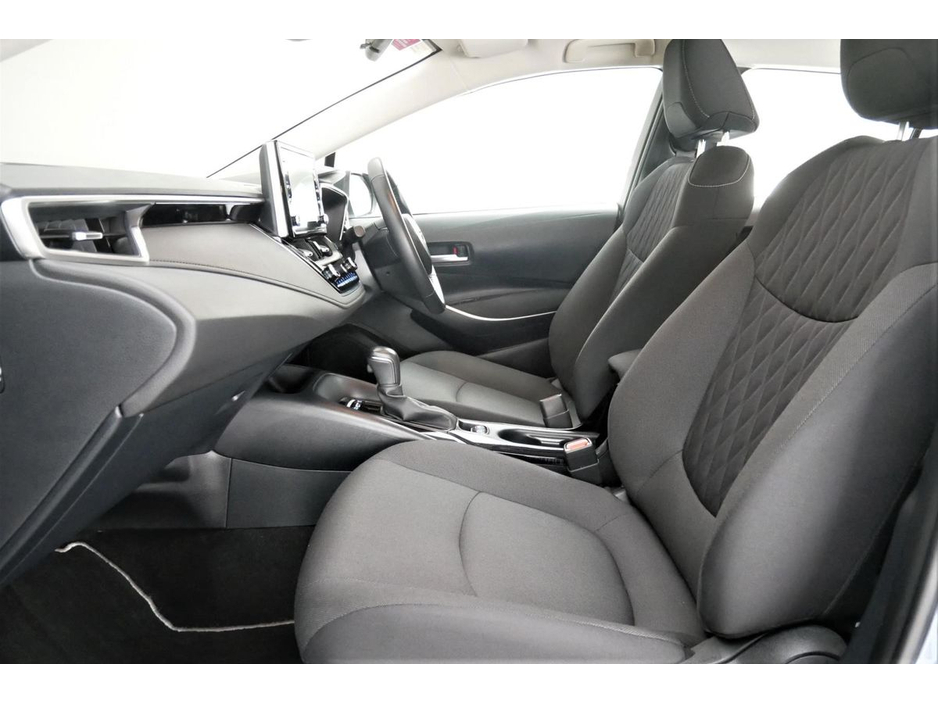 2020 Toyota Corolla - image 26