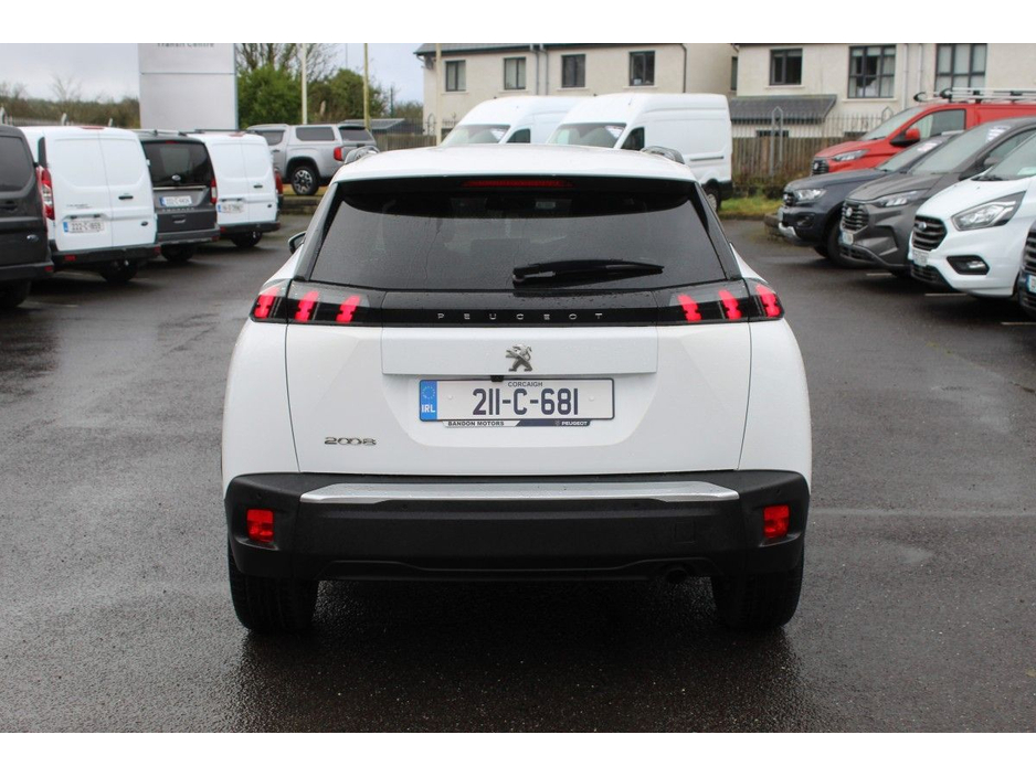 2021 Peugeot 2008 1.2 Puretech 100bhp Allure €18,950