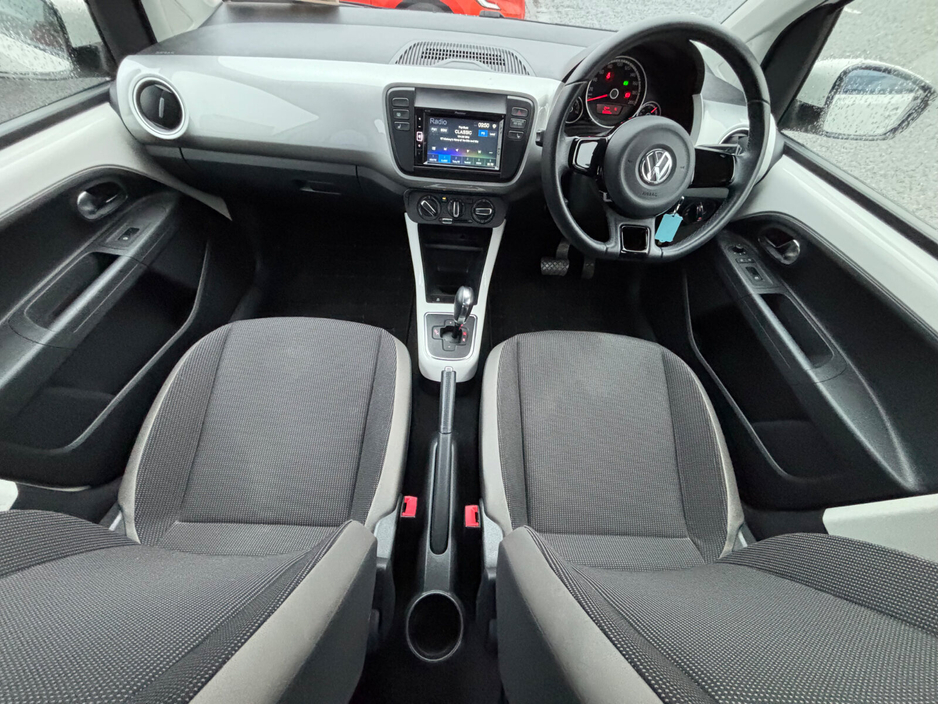 2015 Volkswagen up! 1.0 75BHP TAKE UP €7,500