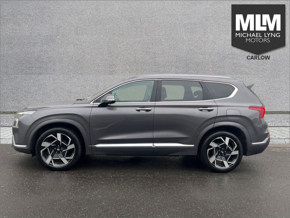 2022 Hyundai Santa Fe 1.6 PHEV 4WD Executive Plus Auto €41,950