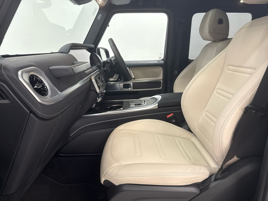 2025 Mercedes-Benz G Class - image 14
