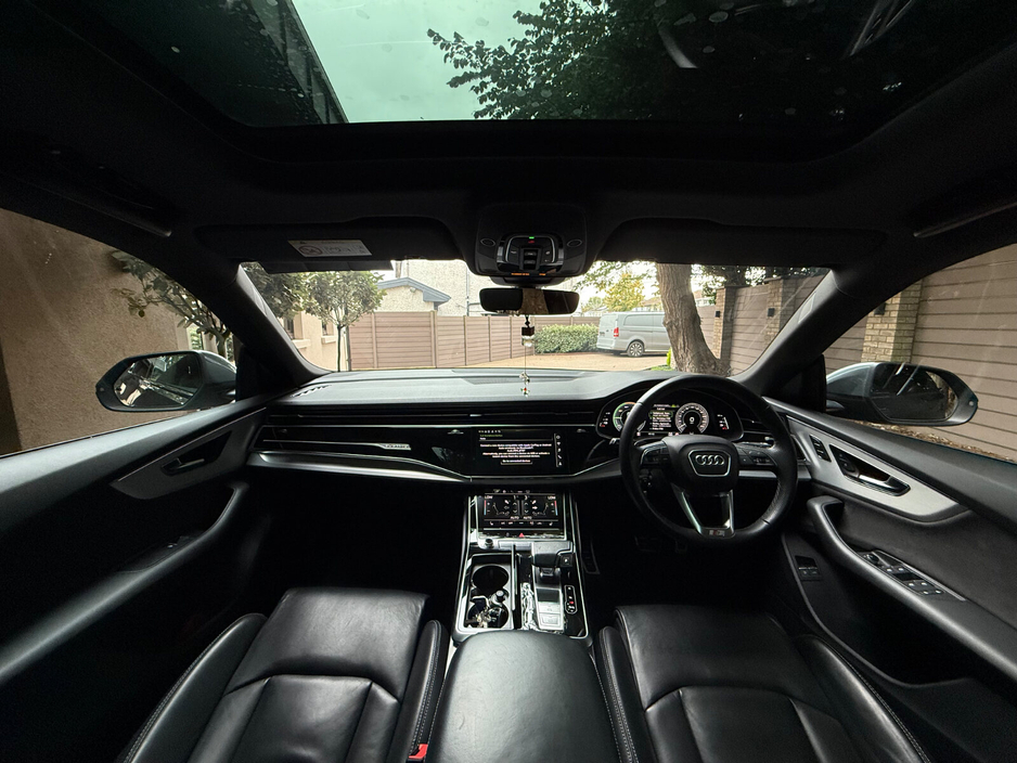 2021 Audi Q8 3.0TFSI e 55 S Line €69,900