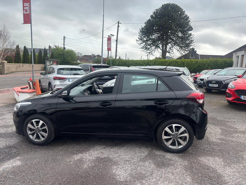 2018 Hyundai i20 - image 7