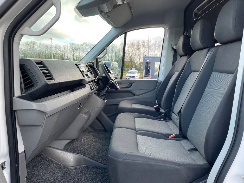 2022 Volkswagen Crafter - image 16