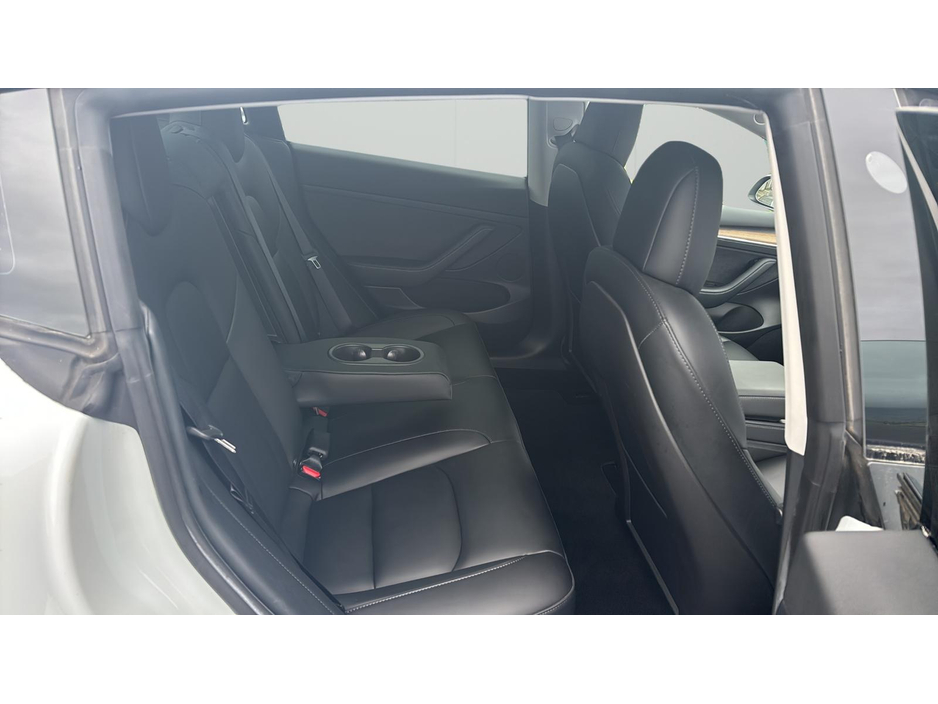 2021 Tesla Model 3 - image 24
