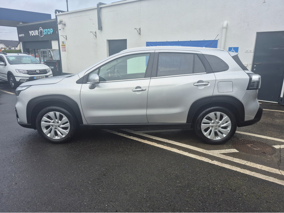 2024 Suzuki SX4 S-Cross - image 2