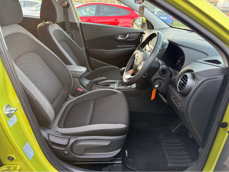 2018 Hyundai Kona - image 20