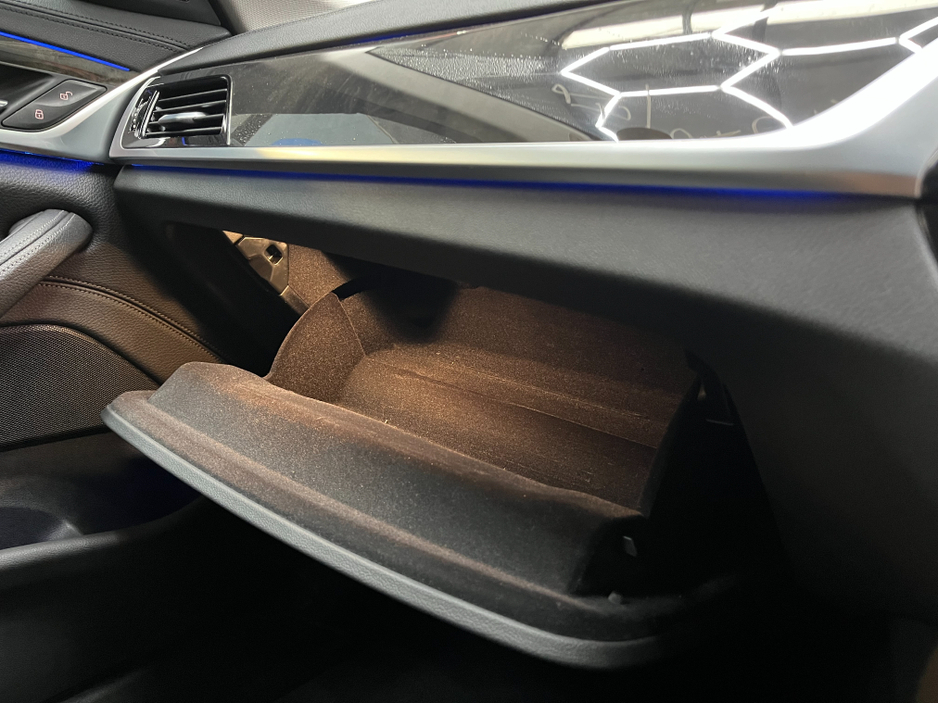 2017 BMW 5 Series ONLY €20950! 2017 BMW 530E LUXURY PERFORMANCE 2.0 AUTOMATIC / CRUISE CONTROL / 360° PARKING CAMERA / ELECTRIC MEMORY & HEATED SEATS / AMBIENT LIGHTS / HEATED REAR SEATS €20,950