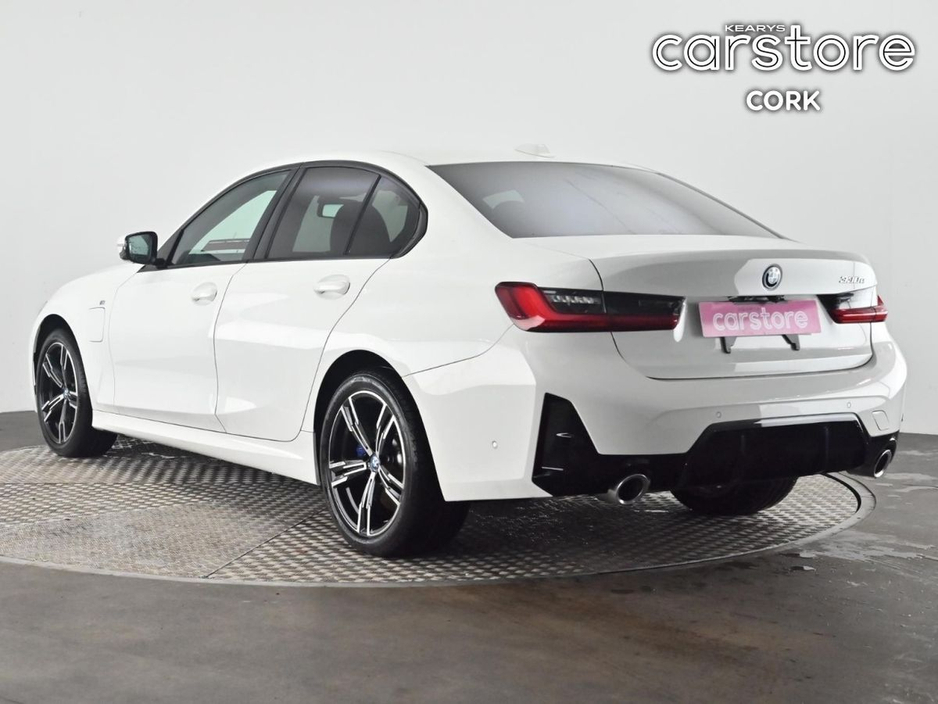 2024 BMW 3 Series 330 E M Sport Auto €48,880