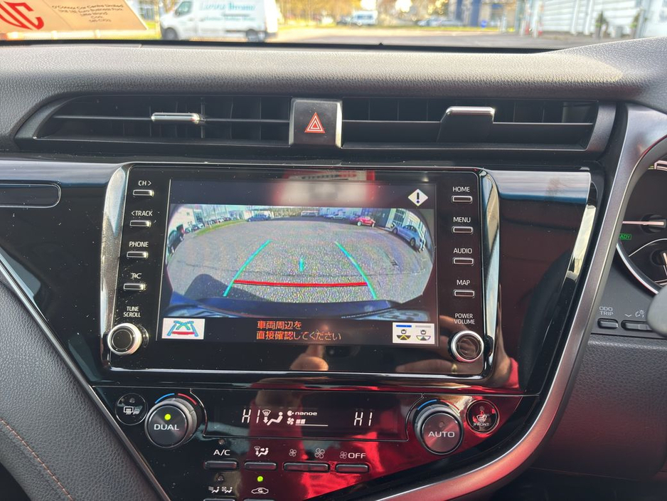 2020 Toyota Camry - image 12