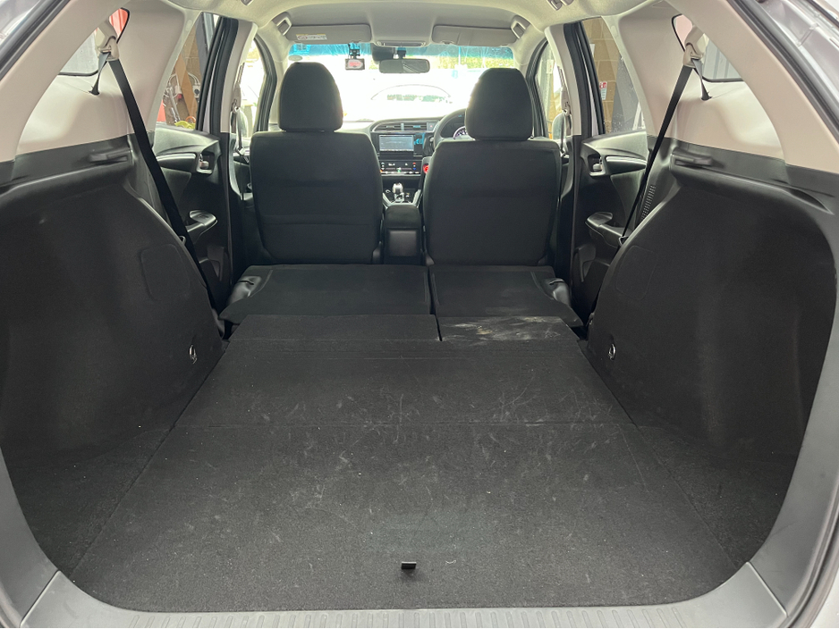 2022 Honda Shuttle €17950 2022 HONDA SHUTTLE HYBRID SENSING 1.5 AUTOMATIC / CRUISE CONTROL / REVERSE CAMERA AND MORE €17,950