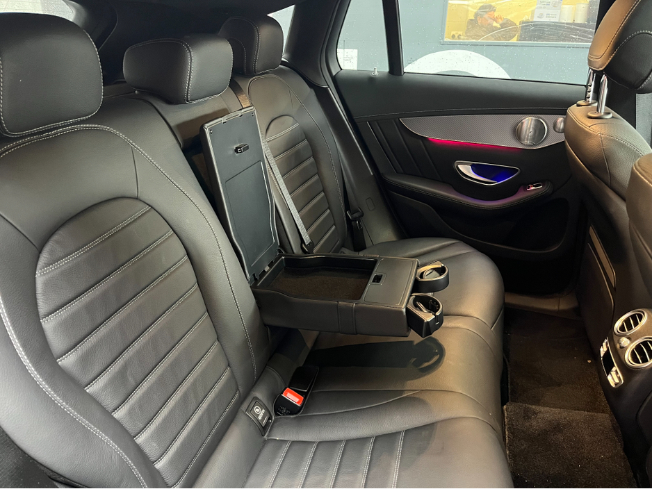 2020 Mercedes-Benz EQC - image 15