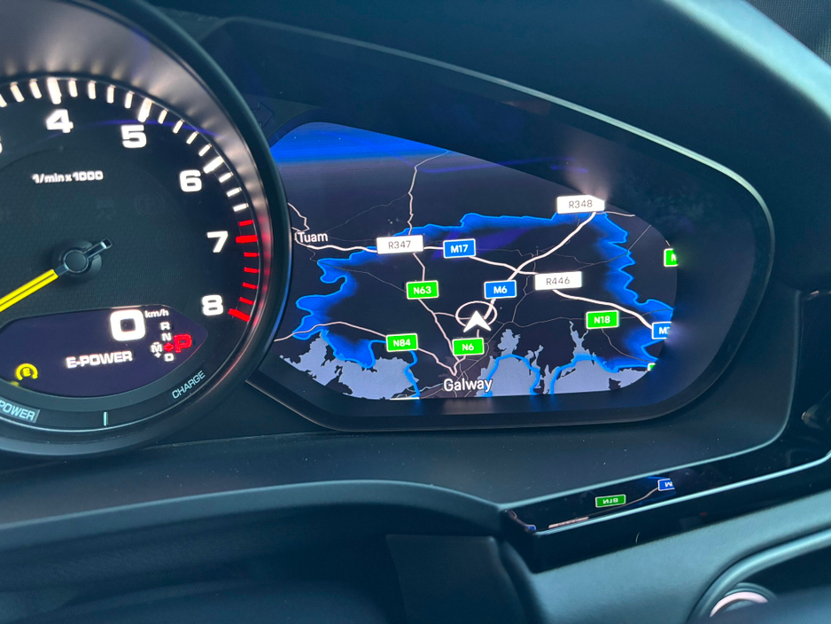 2022 Porsche Cayenne Coupe 3.0 V6 e-hybrid €73,995