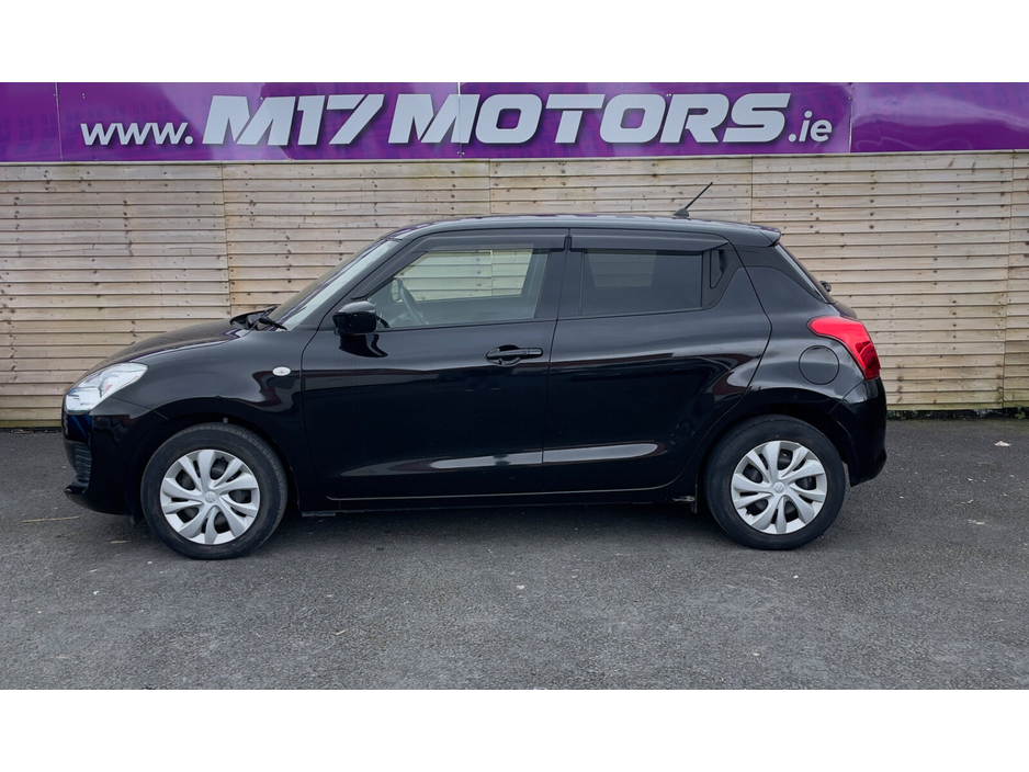 2020 Suzuki Swift - image 4