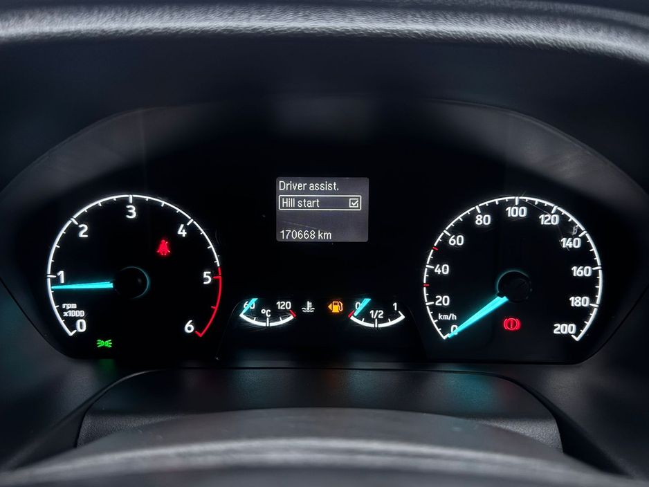 2020 Ford Transit Custom - image 23