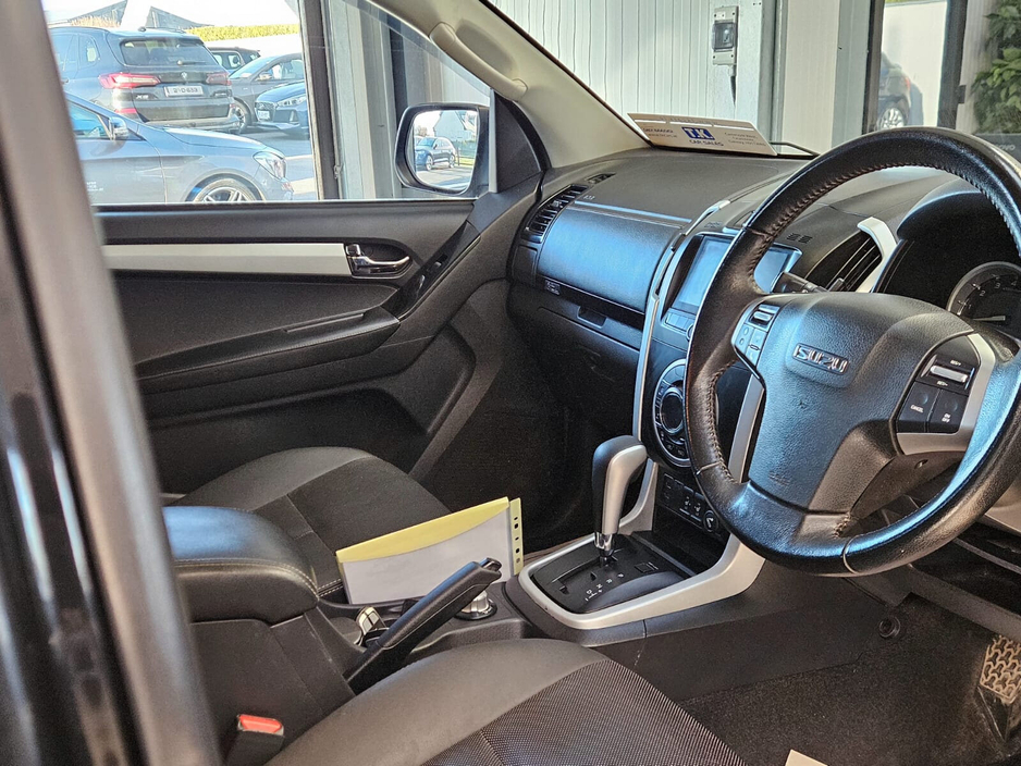 2019 Isuzu D-MAX - image 14