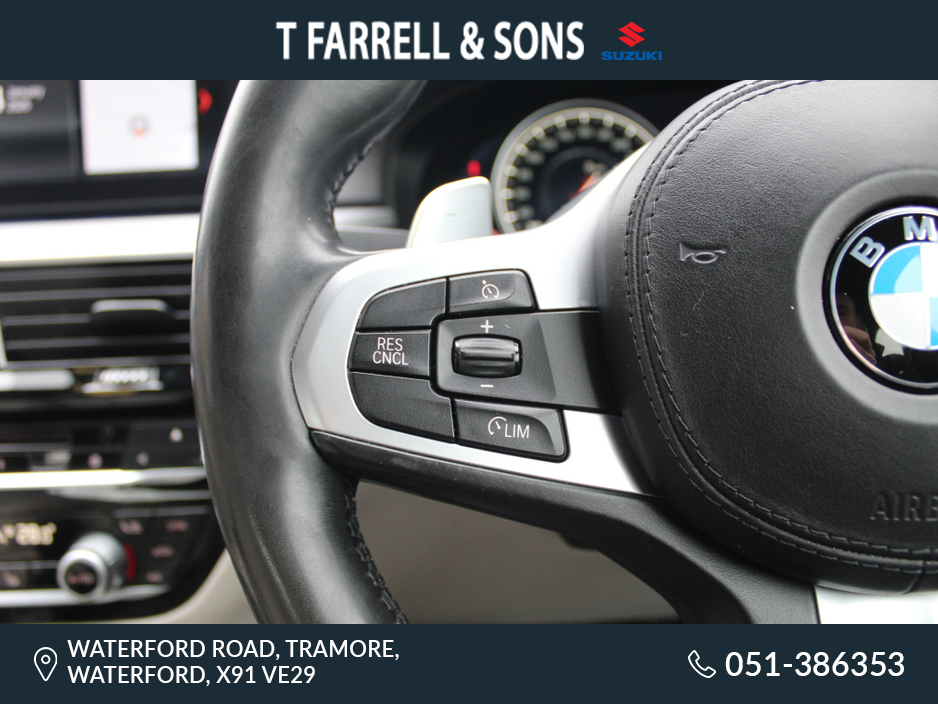 2017 BMW 5 Series - image 10