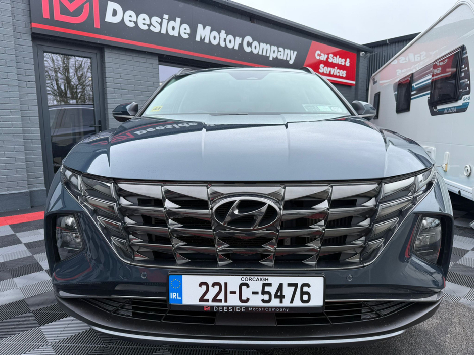 2022 Hyundai Tucson - image 3