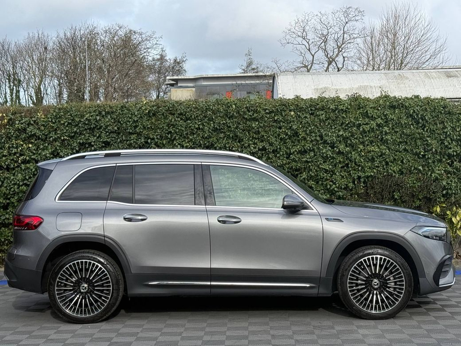 2023 Mercedes-Benz EQB - image 2