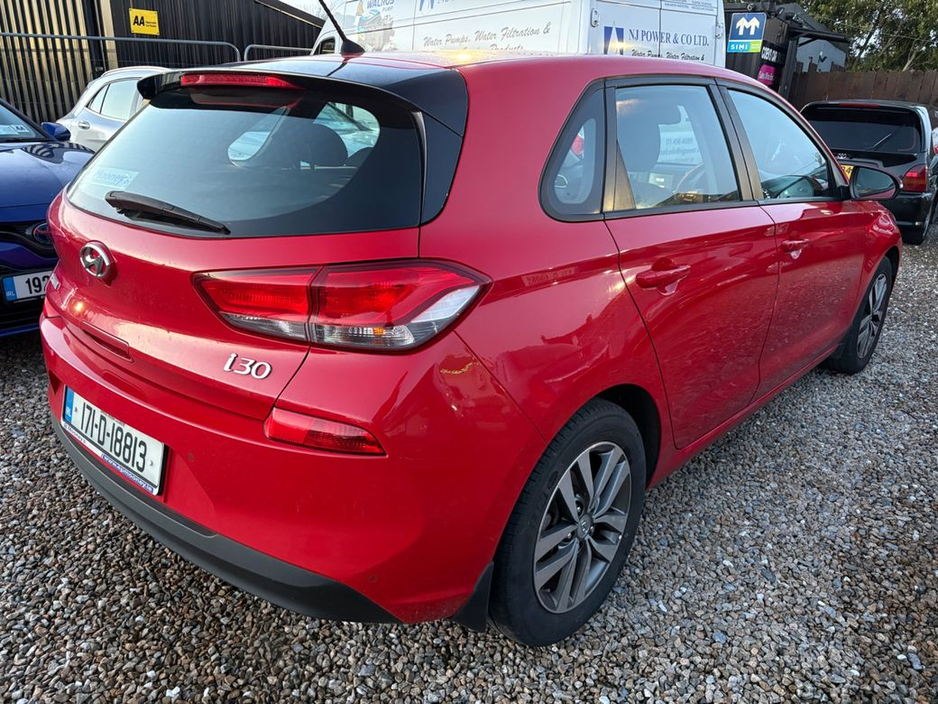 2017 Hyundai i30 - image 4