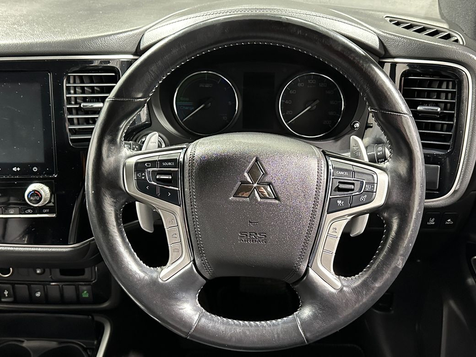 2020 Mitsubishi Outlander Instyle Plug In Hybrid €24,400