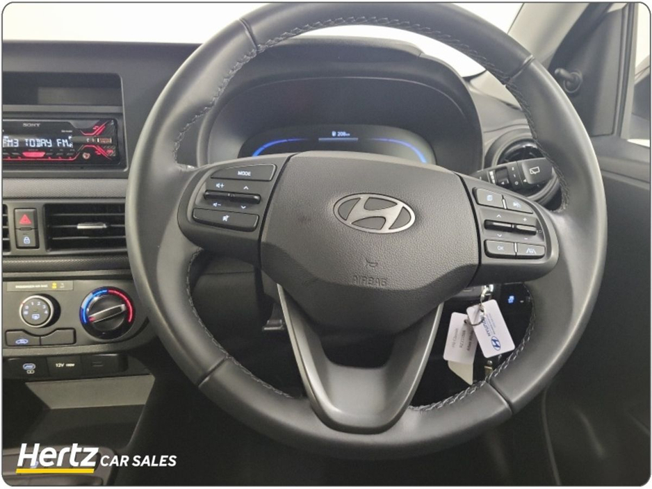 2024 Hyundai i10 - image 17