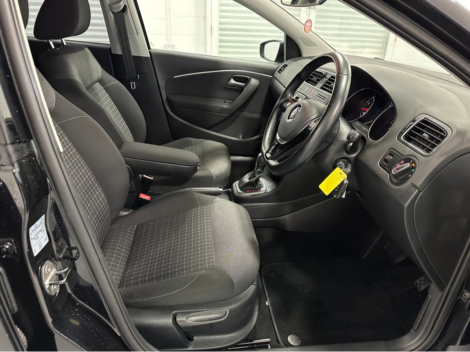 2016 Volkswagen Polo (162) POLO 1.2TSI COMFORTLINE DSG LOW KMS VW/AUDI SPECIALISTS WWW.DENISDARCYCARS.IE €12,950