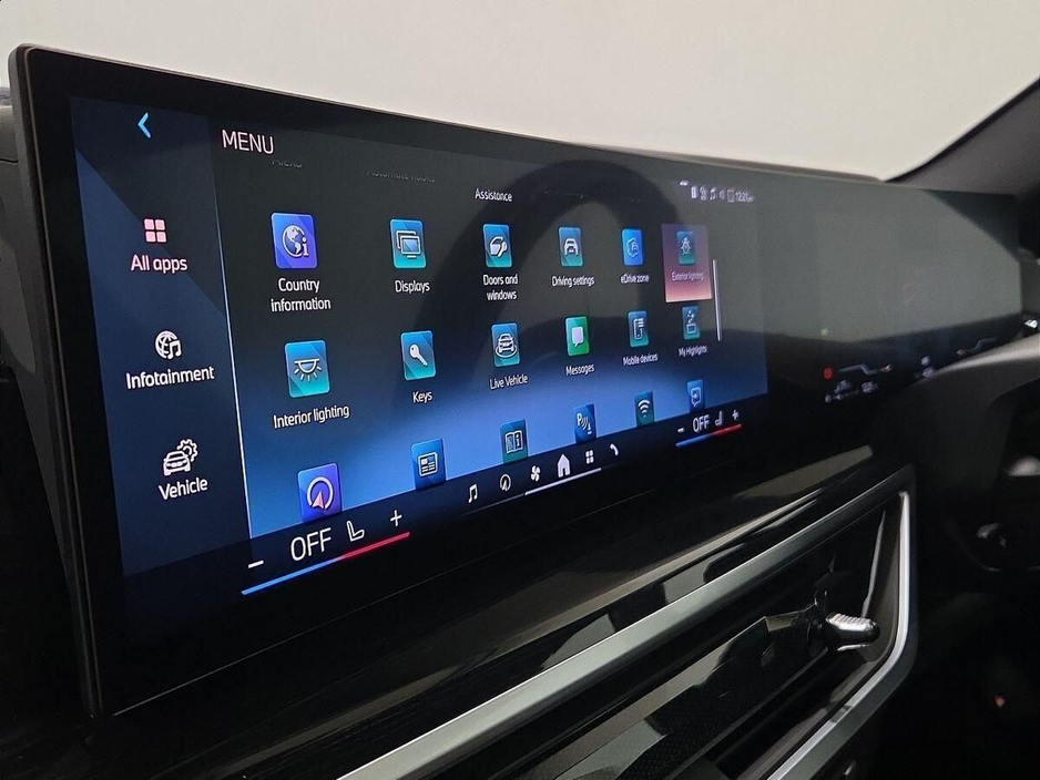 2023 BMW X5 - image 8